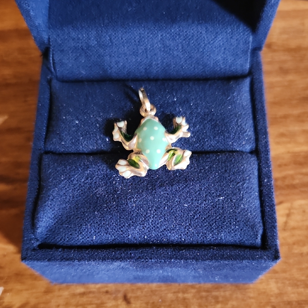 Green Frog Pendant